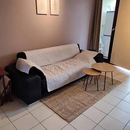 Your In - La Calamine- Cosy In The Ardennes -three-country Point - Neu-moresnet アパート *