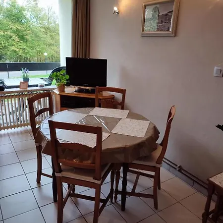 Your In - La Calamine- Cosy In The Ardennes -three-country Point - Neu-moresnet ケルミス